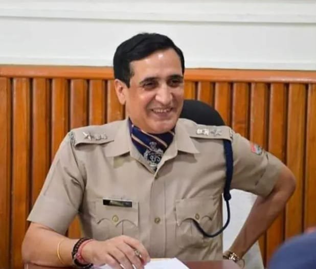 बैंकों में सुरक्षा की लापरवाही बर्दाश्त नहीं की जाएगी- पंकज भट्ट एसएसपी नैनीताल 1 032dea4e 2600 4025 86cf c5daed5c0284