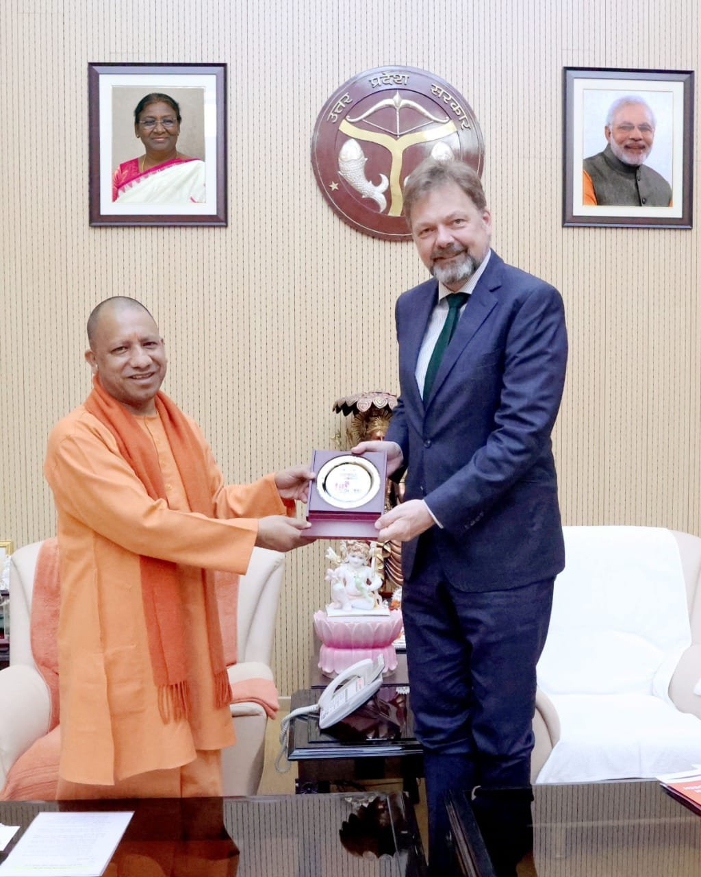 0e97bf2f 5449 49e7 ac72 5acfb5a64f85