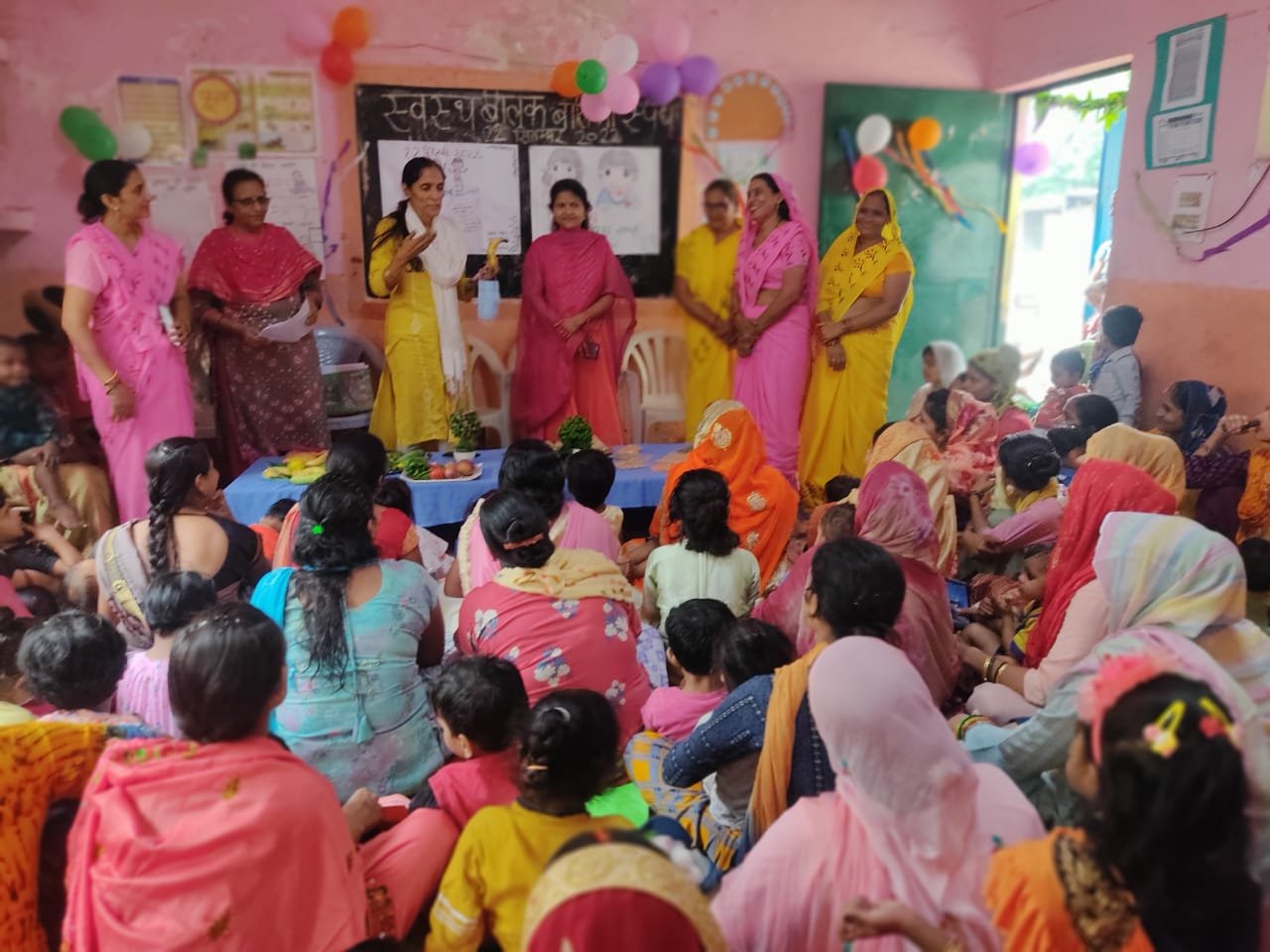 जनपद के 1108 आंगनबाड़ी केन्द्रों पर हुई स्वस्थ बालक-बालिका प्रतिस्पर्धा 1 1c3fcbdf 0e79 4743 ac99 a44458806dc9