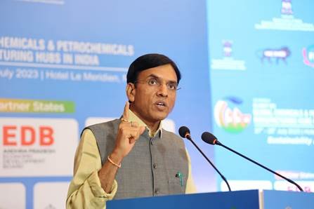 भारत दुनिया की फार्मेसी बन गया है डॉ. मनसुख मांडविया 5 image002MOD4