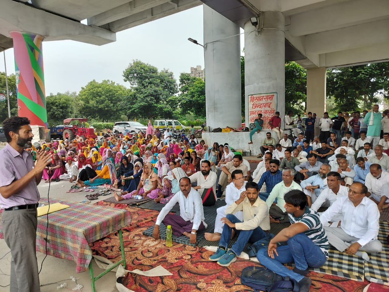 हजारों की संख्या में किसानों ने ग्रेटर नोएडा प्राधिकरण के विरुद्ध किया जोरदार धरना प्रदर्शन 1 4920cf2c e027 48bf a386 aa8054687012