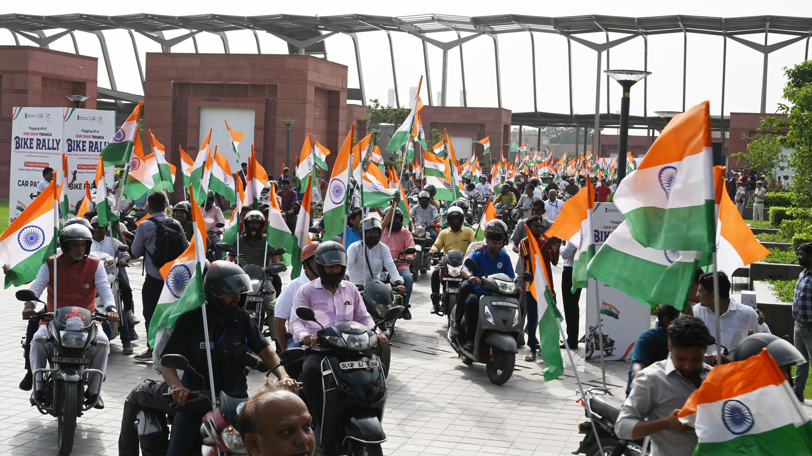 TiranagaRallyPragatimaidan1 html 14eca797YNFR