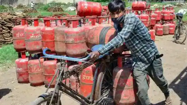 lpg price lpg price gorakhpur lpg price kushinagar lpg gas lpg full form lpg cylinder lpg cyl 1640842548