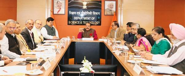 केंद्रीय मंत्री डॉ. जितेंद्र सिंह ने कहा कि विभिन्न विज्ञान मंत्रालयों और विभागों के माध्यम से शुरू की गई 9 image0015P3L