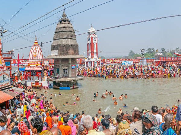 Haridwar; 4 वर्षीय बच्चा 'कलश कनवार' उठाकर हरिद्वार से 225 किमी चलता है; 1 Haridwar