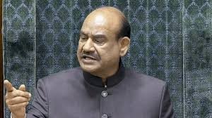 विपक्ष LokSabha अध्यक्ष ओम बिरला के खिलाफ अविश्वास प्रस्ताव तैयार कर रहा है।