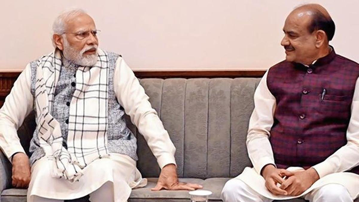 अविश्वास प्रस्ताव की हार के बाद PM मोदी ने ओम बिरला को पत्र लिखकर उनके धैर्य की प्रशंसा की। 1 PM