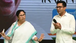 Abhishek बनर्जी ने मुख्यमंत्री ममता बनर्जी के आवास पर टीएमसी नेताओं से मुलाकात की।