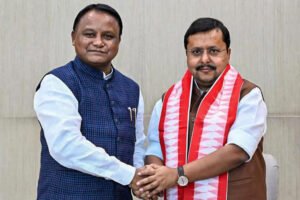 Majhi की पीएम से बैठक, नबिन ने कैबिनेट फेरबदल को लेकर सुर्खियां बढ़ाईं