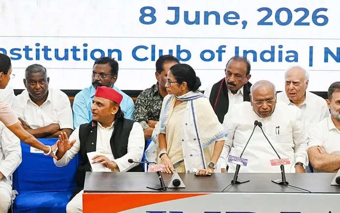 DMK और आप के बाहर जाने से भारत ब्लॉक की लोकसभा शक्ति 209 तक घट गई 1 DMK