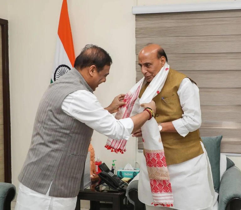 Himanta पीएम मोदी से मिलने के बाद असम कैबिनेट का विस्तार 5 जून को तय 1 Himanta