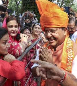 BJP अध्यक्ष नितिन नबिन ने जम्मू-कश्मीर का दौरा छोटा किया, वैष्णो देवी यात्रा को छोड़ा
