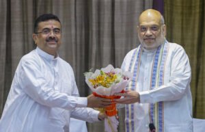 Bengal सरकार 1 सितम्बर से सभी संचार बंगाली में करेगी