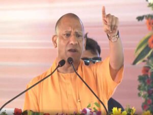 Yogi आदित्यनाथ राम मंदिर ट्रस्ट का बचाव करते हैं; कहते हैं कांग्रेस, सपा अयोध्या और भगवान राम की विरासत को बदनाम करने की कोशिश कर रहे हैं