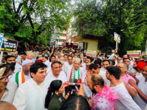 Haryana कांग्रेस ने गुड़गांव में युवा कार्यकर्ताओं पर FIR और गिरफ्तारियों का विरोध किया