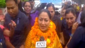 Lakshmi योजना: सीएम रेखा गुप्ता की तारीफ, पहले दिन 1.47 लाख रजिस्टर हुए
