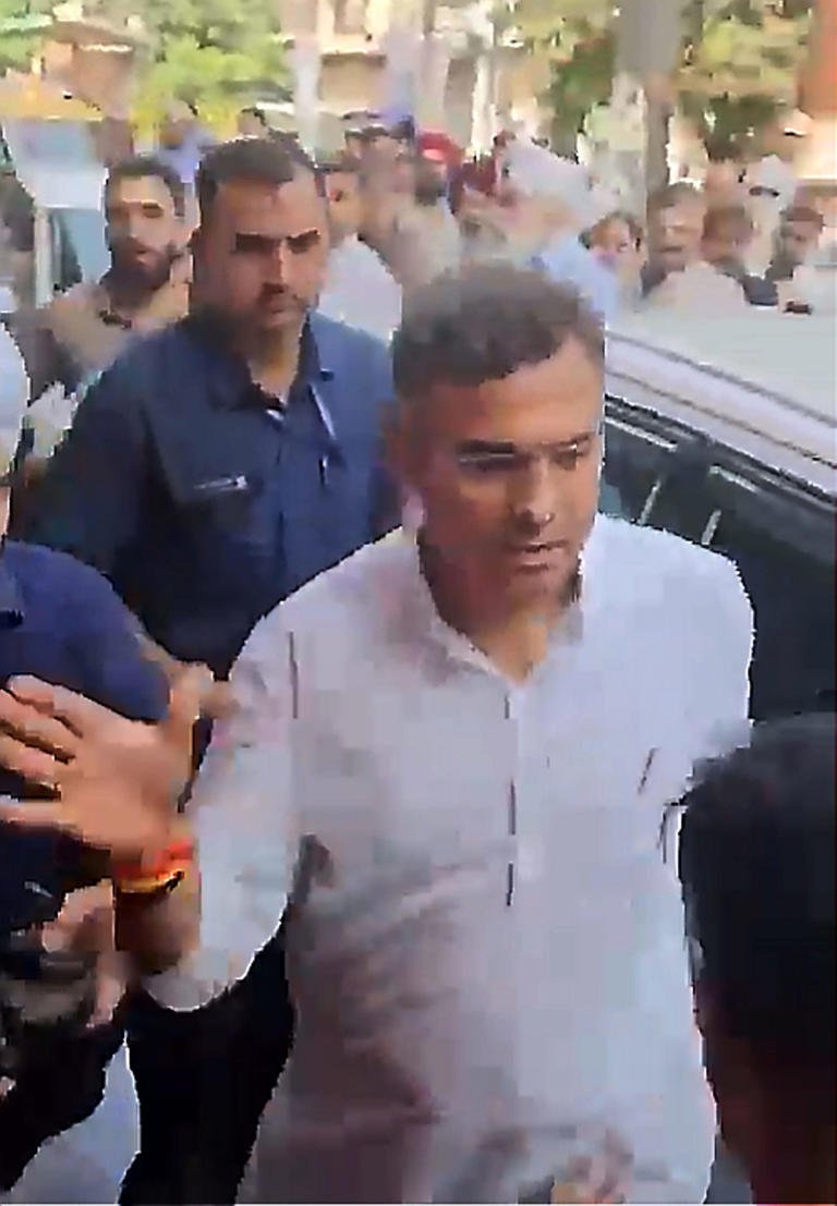 BJP ने तिलक नगर थप्पड़ मामले को गलत बताया, कहा वर्मा द्वारा थप्पड़ मारने वाला आदमी आदतन अपराधी है 1 BJP