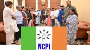 TMC के बागी सांसदों ने लोक सभा अयोग्यता नोटिस का जवाब देने के लिए चार और हफ्तों की मांग की