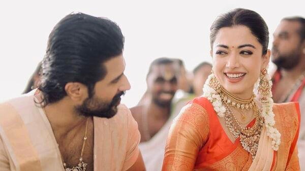 Rashmika मंदाना ने '100 टाइम्स' के बाद विजय देवरकोंडा को निशाना बनाने वाले ट्रोल्स को जवाब दिया 1 Rashmika