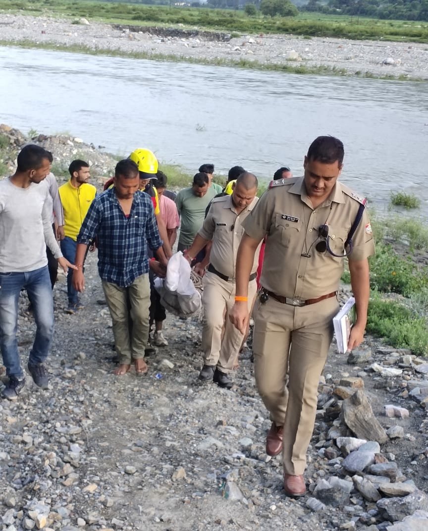 34821bf4 2933 498d 9b6f 0d0a63726ce6