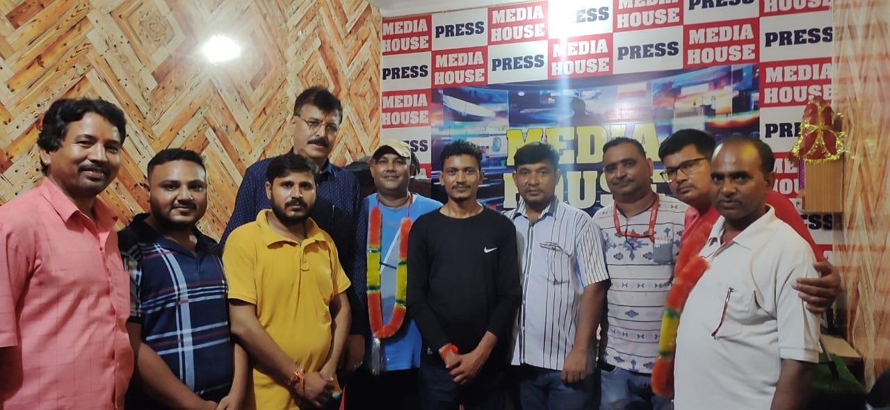 555f3950 34b0 47d1 9d94 4fdf303f34bb