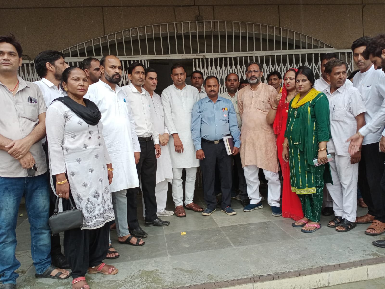 9b773c94 6f20 404f b748 41c9d2156d15