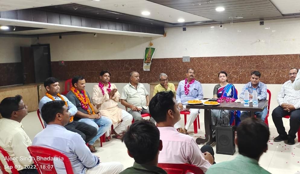 उत्तर प्रदेशीय प्राथमिक शिक्षक संघ की बैठक संपन्न विकास खण्ड सहसवान कार्यकारिणी का हुआ गठन 1 9f73a091 7f71 4380 a435 6c021385babd