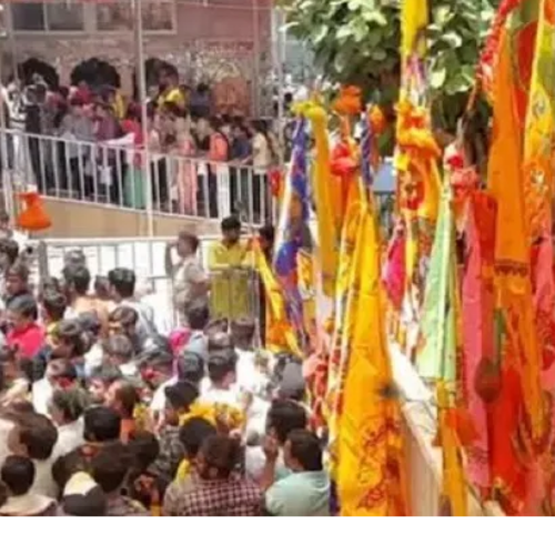 खाटू श्याम मंदिर भगदड़ मामले में उपखंड अधिकारी और डीएसपी निलंबित 1 Untitled design 2022 08 11T005146.825