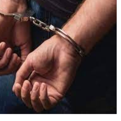 रेलवे के टिकट का अवैध कारोबार करते दो गिरफ्तार 1 Untitled design 2022 09 21T210015.480