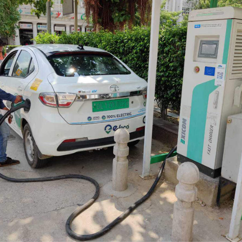 एक साल में दिल्ली सरकार ने एक हजार लगाये ईवी चार्जिंग पॉइंट 1 Untitled design 2022 10 09T223141.959