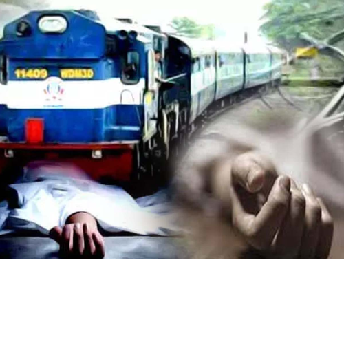 गृह कलह से तंग महिला बच्चे के साथ कूदी ट्रेन के सामने, ट्रामा सेंटर रेफर 1 Untitled design 2022 10 24T004318.153