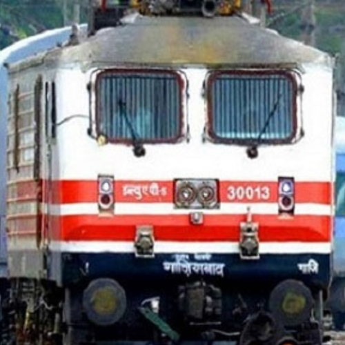 मुरादाबाद : ट्रेन से कटकर नवविवाहिता की मौत, पति के खिलाफ केस दर्ज 1 Untitled design 2022 10 26T235535.913