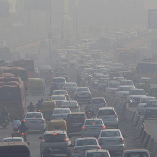 दिल्ली की हवा ‘गंभीर’ श्रेणी में पहुंचने की कगार पर, तुरंत पाबंदी लगाने के निर्देश 1 Untitled design 2022 10 29T222604.029