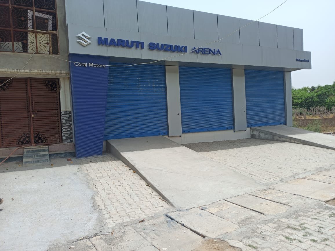 सहसवान में पंद्रह करोड़ की शत्रु संपत्ति पर जोरों से चल रहा निर्माण.पूर्व पालिका अध्यक्ष की कब्र को खोदकर बनाया गया मारुति कार का शोरूम 3 b6a5414a af2b 4f17 a32e b6503055d574