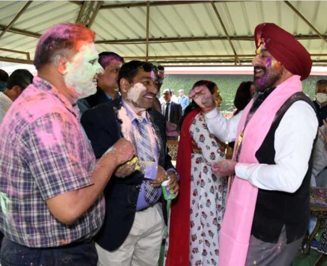 b6f21959 f17e 482b 9167 5624bfa1d7a4