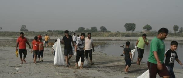 जल जीव सेवा ट्रस्ट ने चलाया यमुना नदी स्वच्छता अभियान 1 eccf1611 444d 4d54 9ac1 8748d8cfc3a9