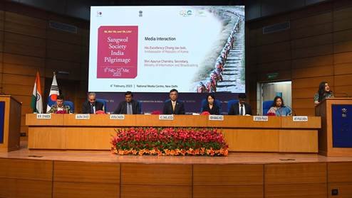 कोरिया गणराज्य के 108 बौद्ध 43 दिनों की तीर्थ यात्रा पर 1100 किलोमीटर से अधिक की पैदल यात्रा करेंगे 3 image001TKVZ